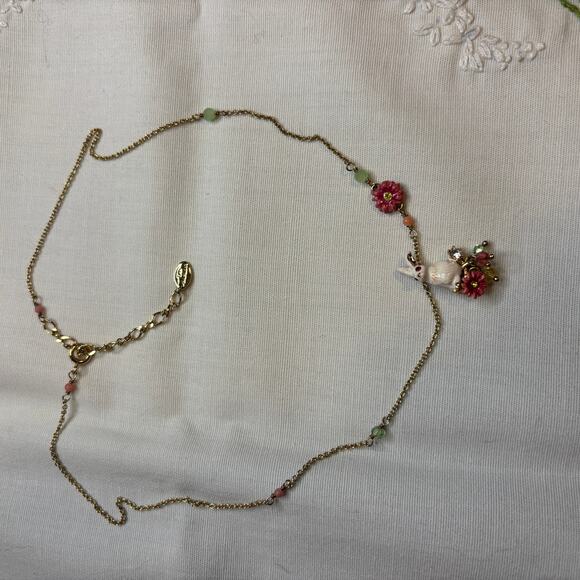 Les Nereides Enchanted Encounter Bunny on Pink Flower Pendant Necklace NWT - Picture 11 of 14